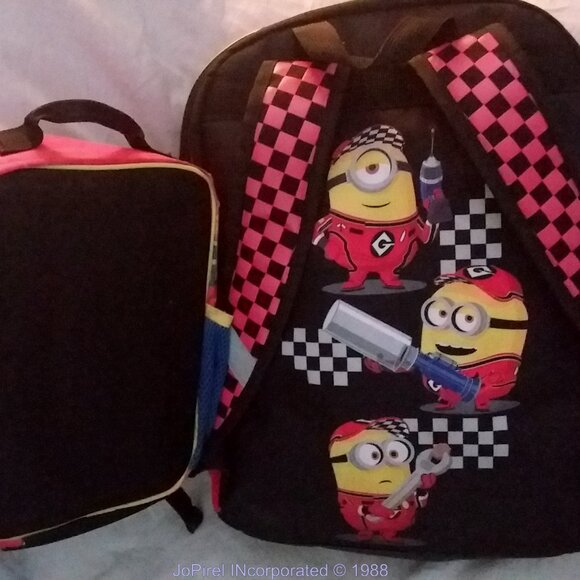 Minions Fakin It Till We Make It Red Backpack Lunchbag Bundle collectible - Picture 2 of 11